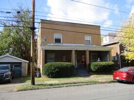 Building Photo - 1411 Beaver Rd