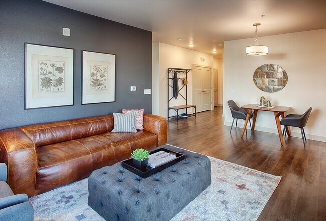 Building Photo - Union Pointe