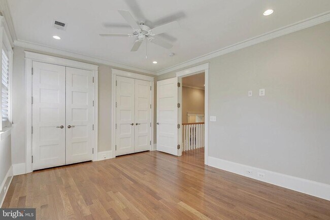 Building Photo - 8703 Bradmoor Dr