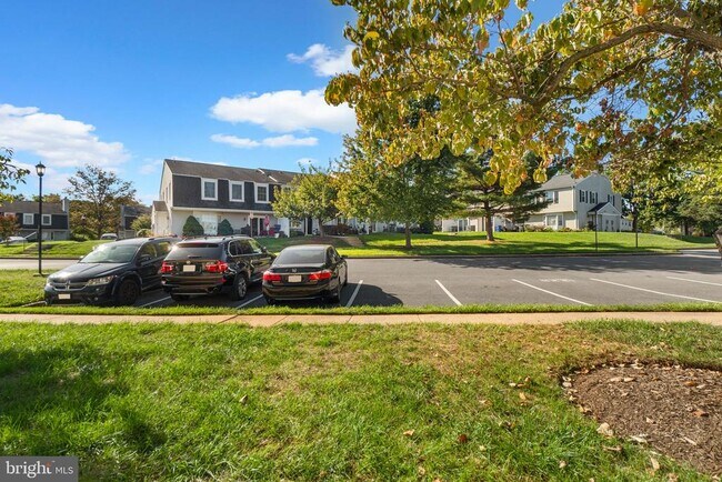 Building Photo - 1225 Danielle Dr