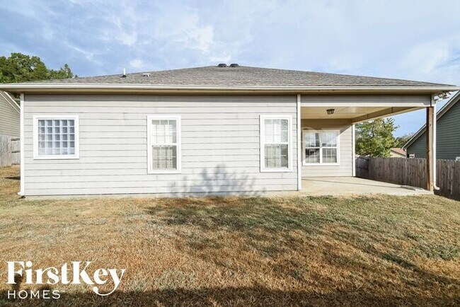 Building Photo - 183 Bonnieville Dr