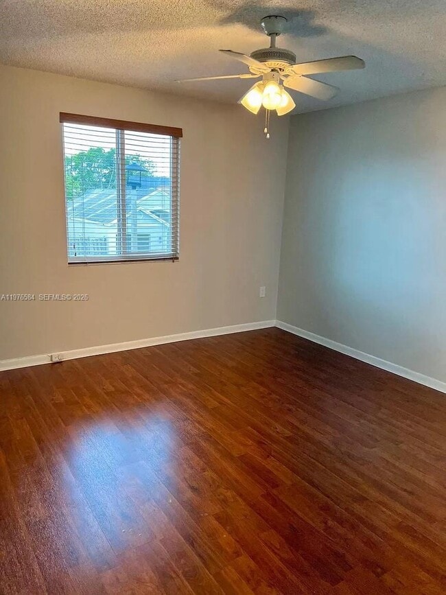 Building Photo - 274 SW 159th Terrace