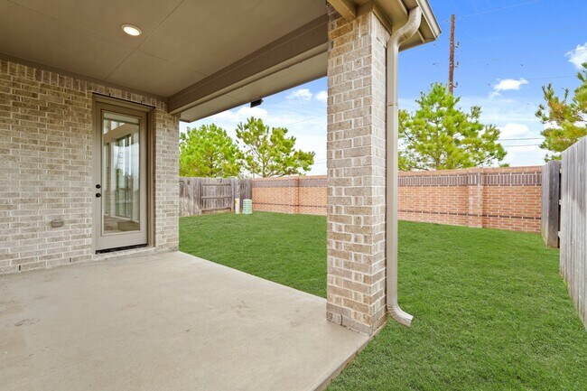 Building Photo - 6018 Bristol Spur Ln