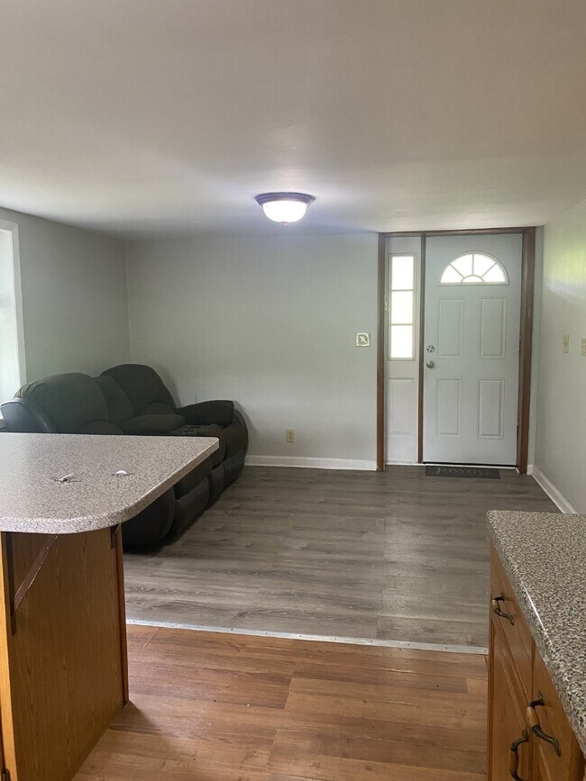 Building Photo - 1261 NY-7