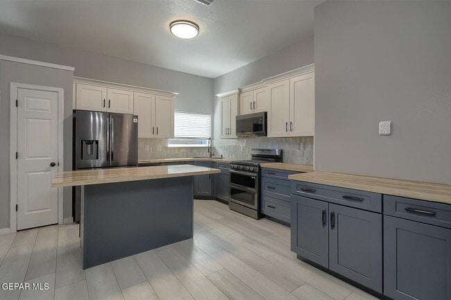 Building Photo - 4917 Marcella Santillana