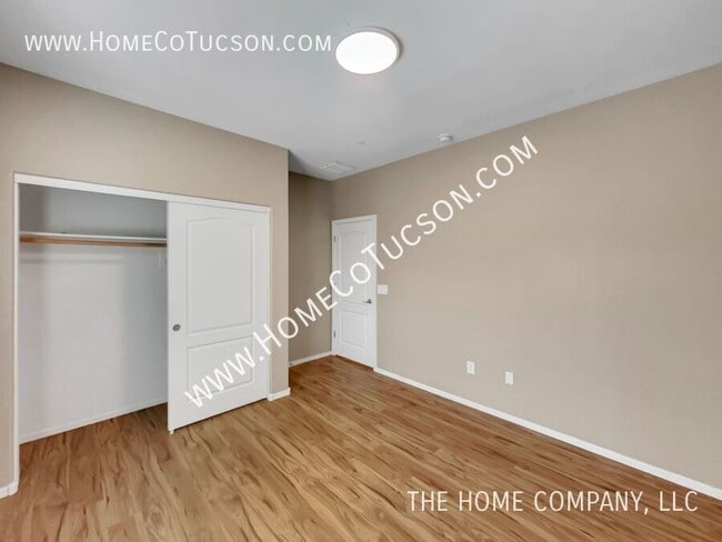 Building Photo - 11500 N Vista Ranch Pl