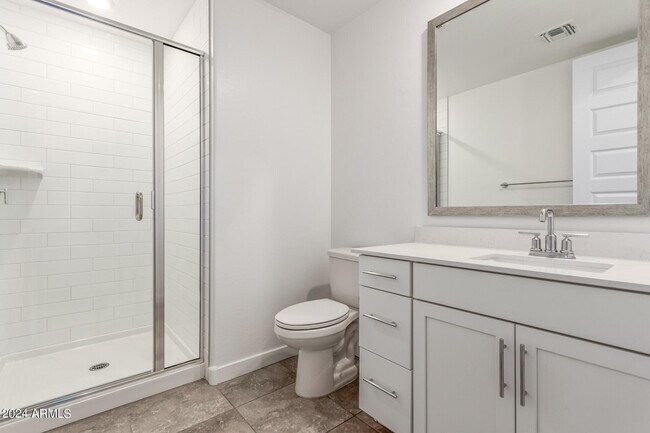 Building Photo - 4077 S Sabrina Dr
