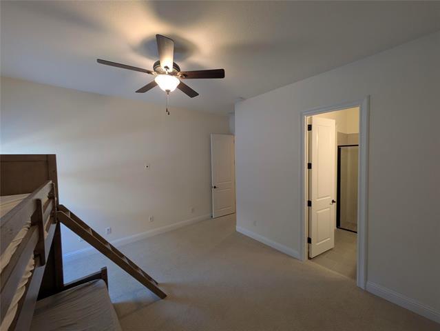 Building Photo - 913 Jamestown Ln