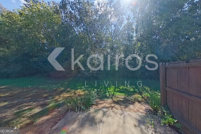 Building Photo - 180 Deer Pkwy