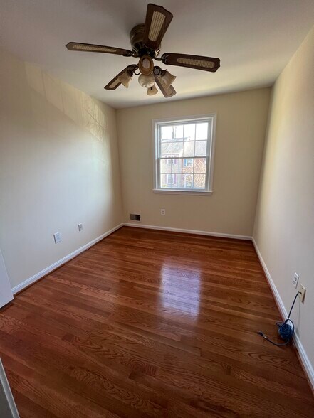 3rd Bedroom 4/4 - 2105 Bucknell Ter