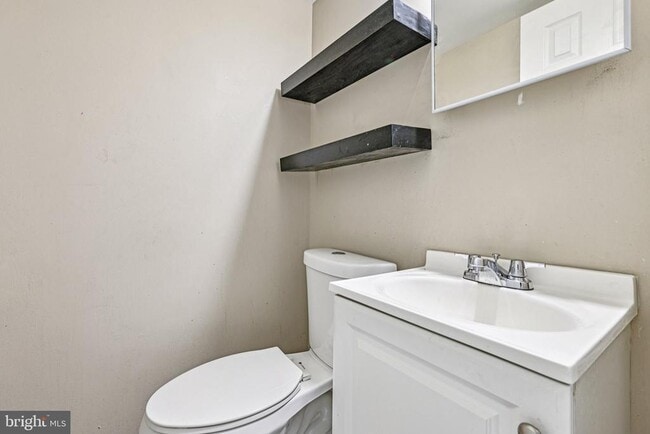 Building Photo - 2905 Wren Ct