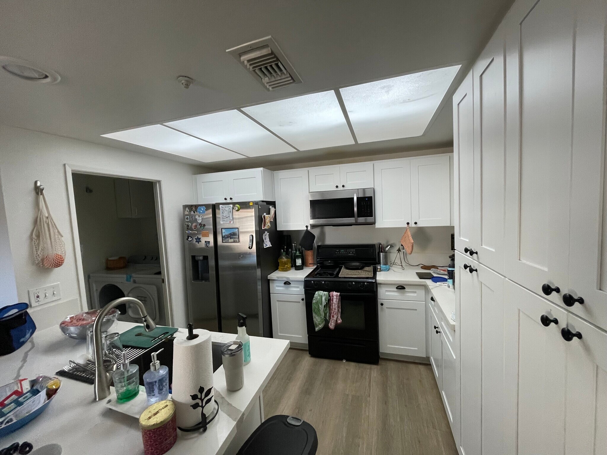 Building Photo - 10361 Garden Grove Blvd