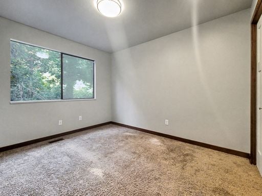 Building Photo - Gorgeous Kirkland South Rose Hill Home, AV...