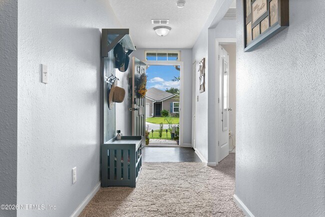 Building Photo - 71 Cody St