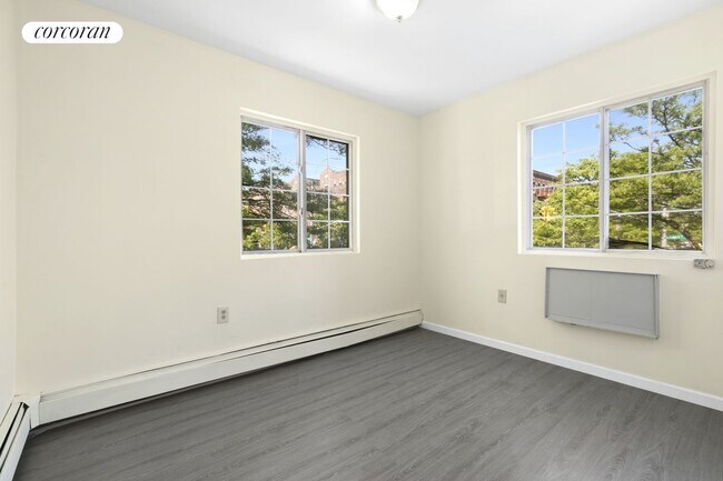 Building Photo - 192 Martense St