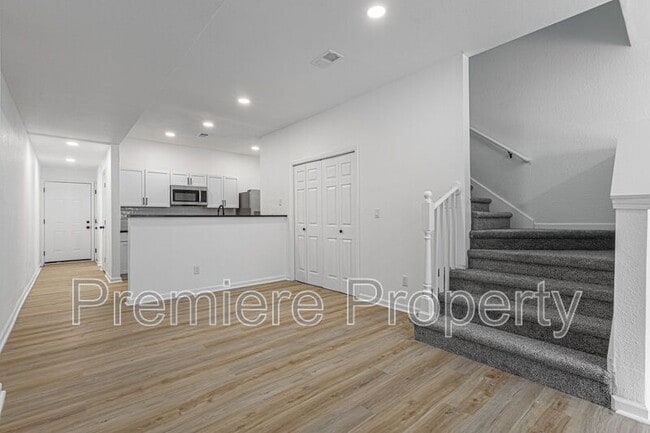 Building Photo - 17324 E Susquehanna Dr