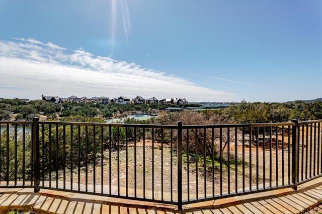 Building Photo - 1653 Scenic Dr