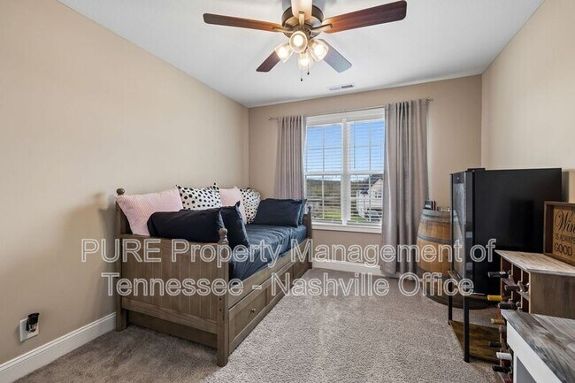 Building Photo - 429 Crestwicke Ct