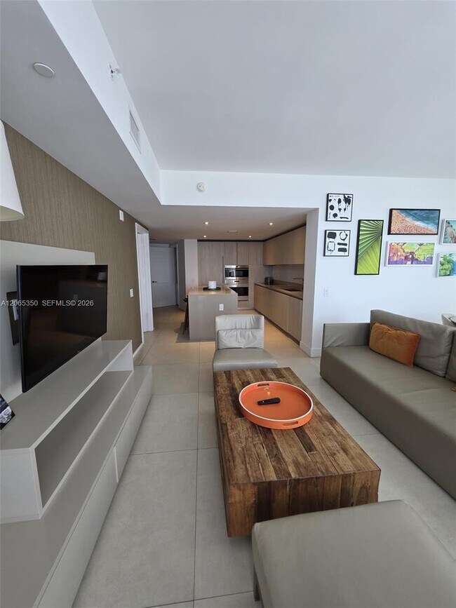 Building Photo - 4111 S Ocean Dr