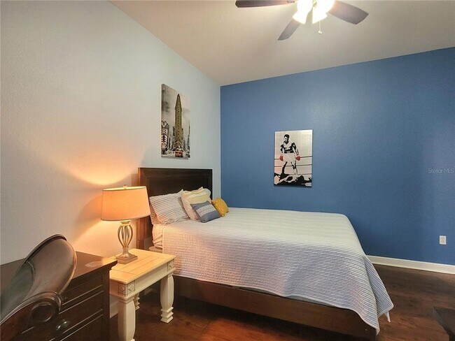 Building Photo - 5465 46th Ct W