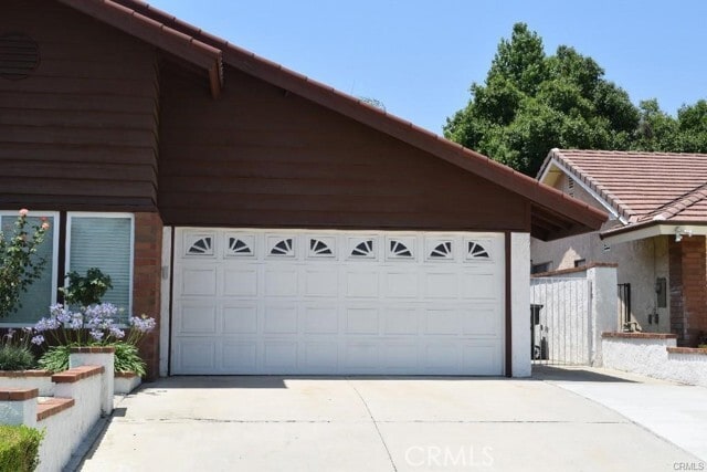 Building Photo - 1 Bonanza Ct