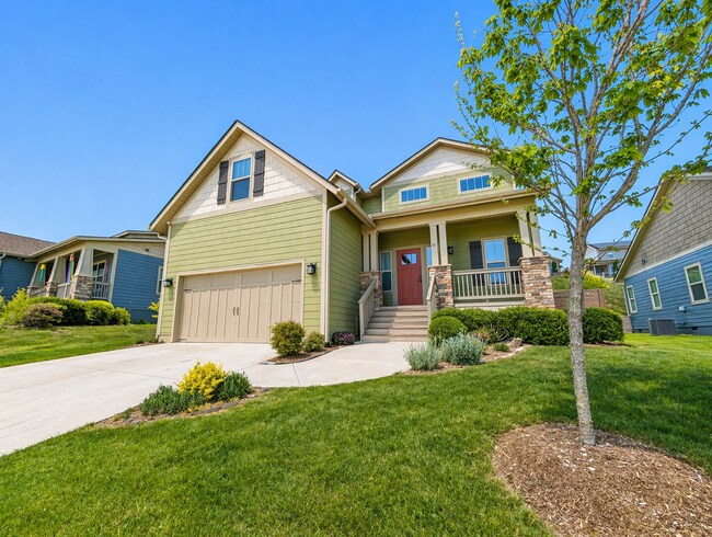 Building Photo - Lovely Weaverville Rental w/ bonus space