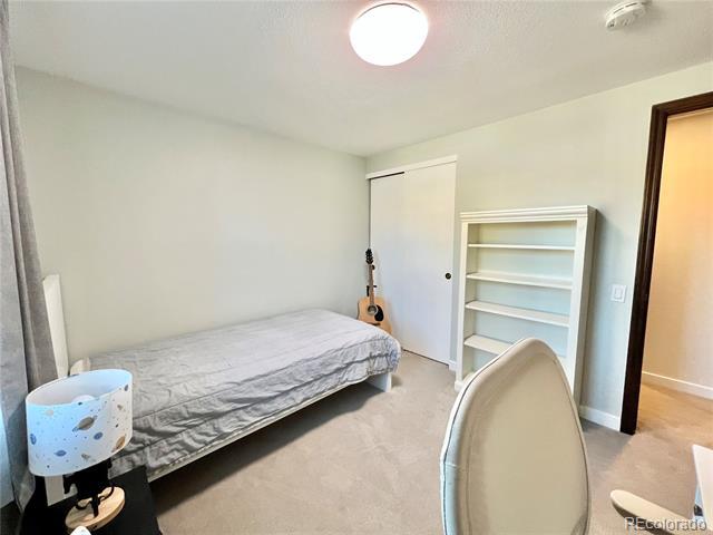 Building Photo - 9112 E Amherst Dr