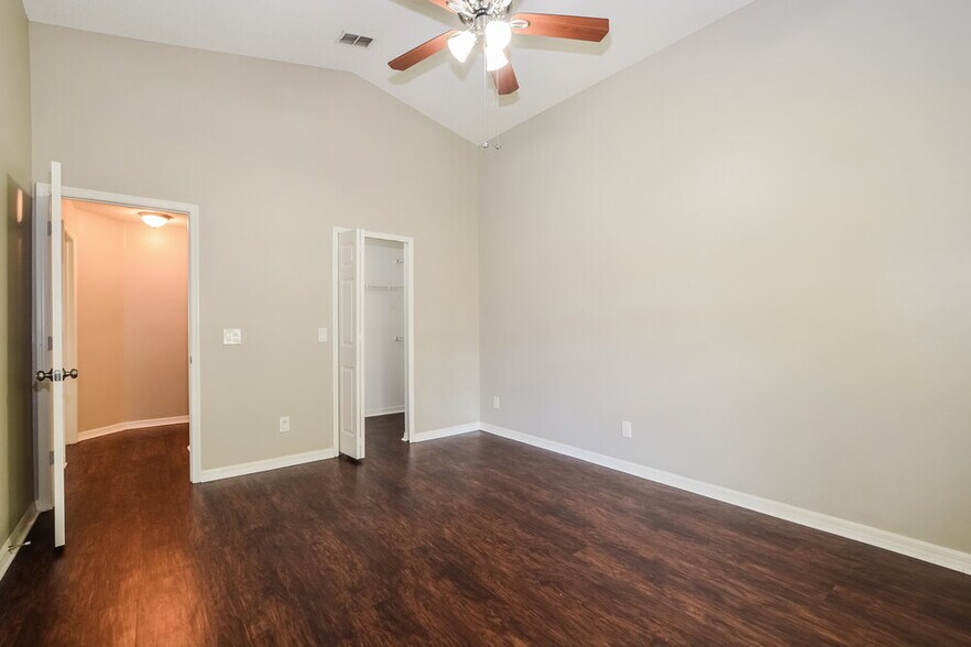 Building Photo - 641 Whitetail Loop