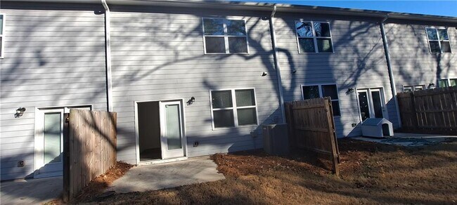 Building Photo - 3184 Delancy St