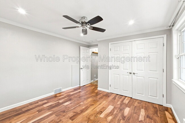 Building Photo - 1770 W Beekman Pl