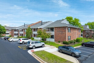 Building Photo - Ashton Arlington Heights