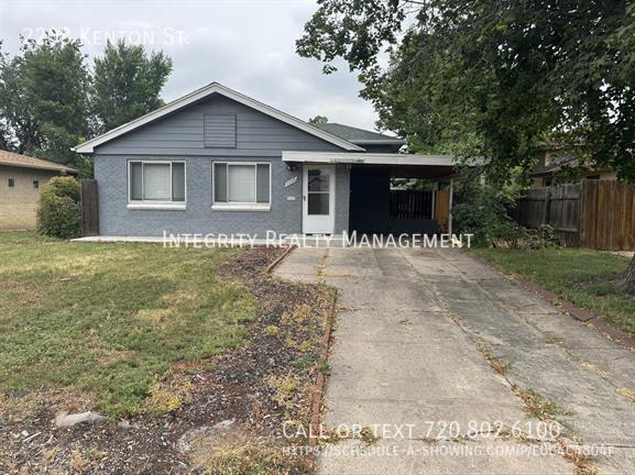 Building Photo - 2208 Kenton St
