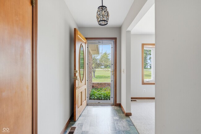 Building Photo - 1041 US-421