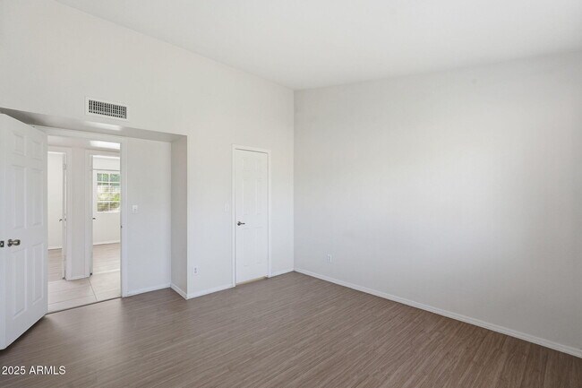 Building Photo - 16264 N 66th St