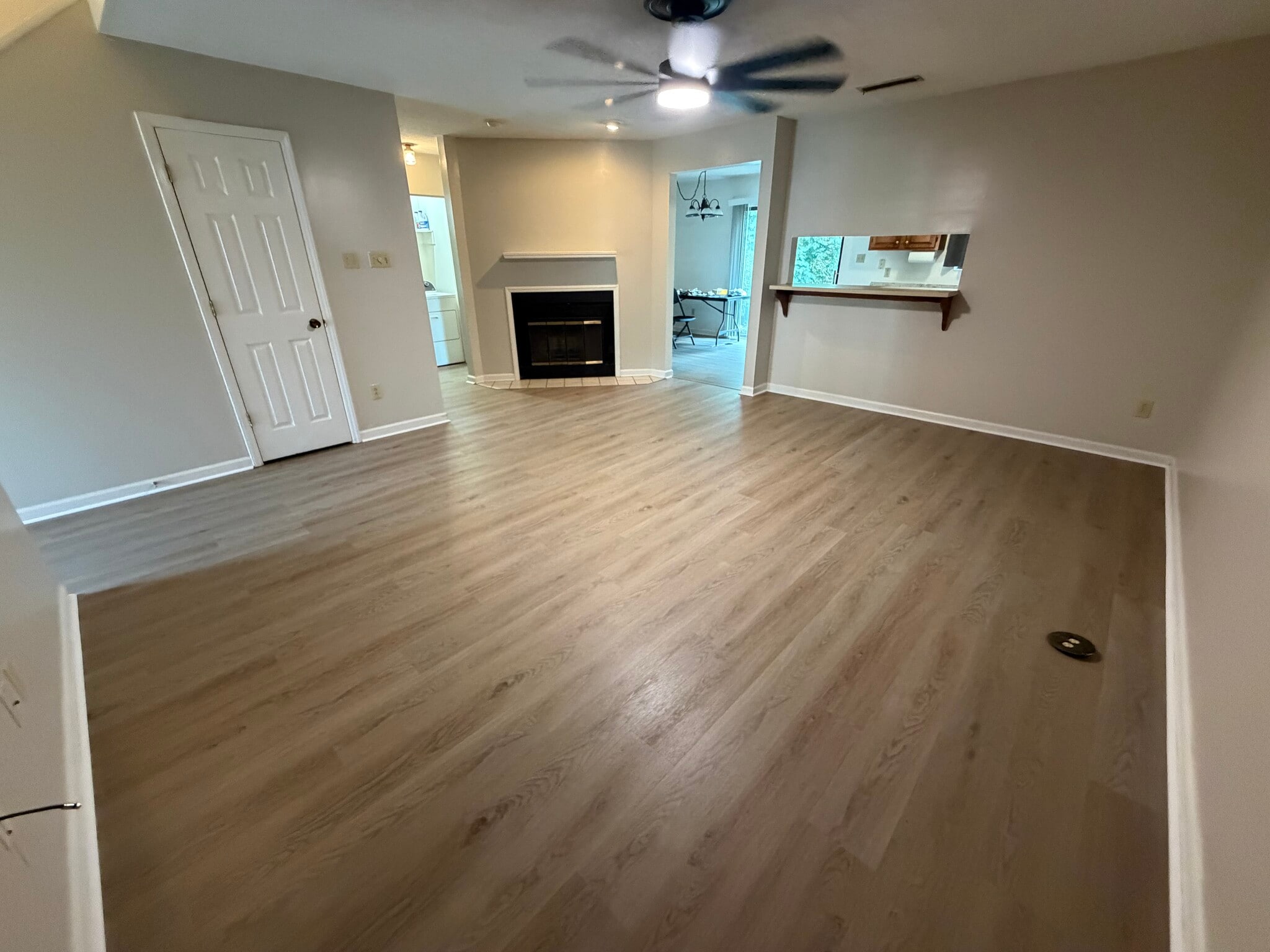 Great room - 1808 Stephens St