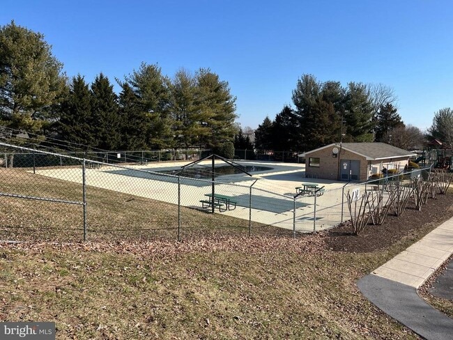 Building Photo - 72 Chennault Trail