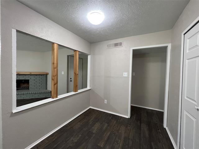 Building Photo - 5809 Deerfoot Trail