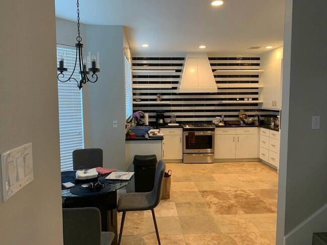 Building Photo - 5739 Henniker Dr