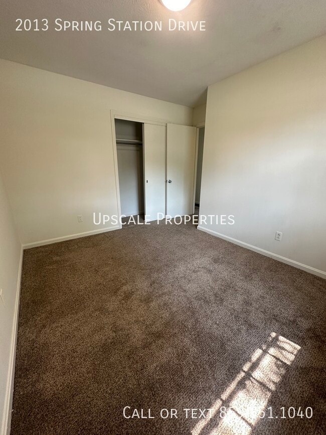 Building Photo - 2013 Spring Station Dr