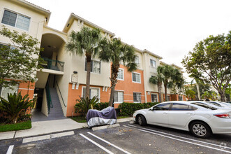 Building Photo - 9825 Baywinds Blvd