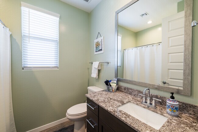 Guest bathroom - 8924 W Solano Dr