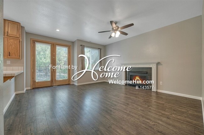 Building Photo - 3943 Aspendale Dr