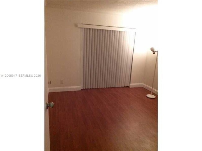 Building Photo - 4850 SW 63rd Terrace