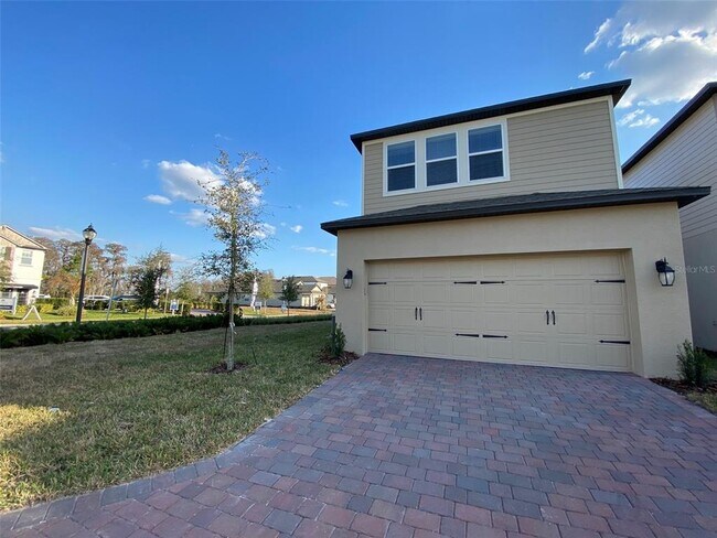 Building Photo - 17047 Wynford Ln