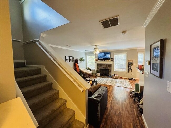 Building Photo - 106 Cypress Ct