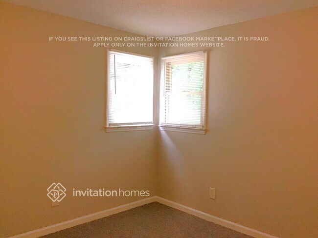 Building Photo - 5305 Dunrobin Ct