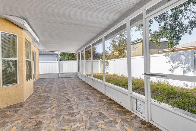 Building Photo - 656 Linnet Ct