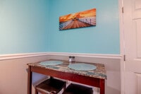 Building Photo - 2721 Raeford Rd