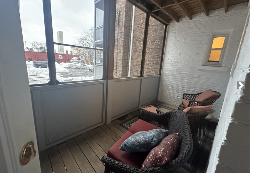 Building Photo - 12 Farrington Ave