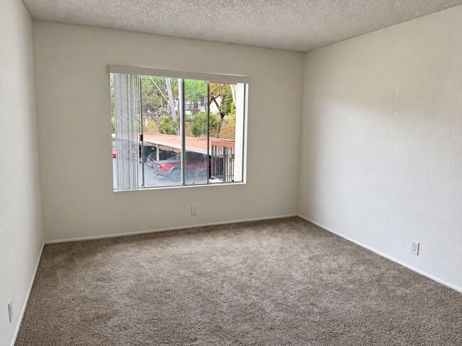 Building Photo - 4090 Rosenda Ct